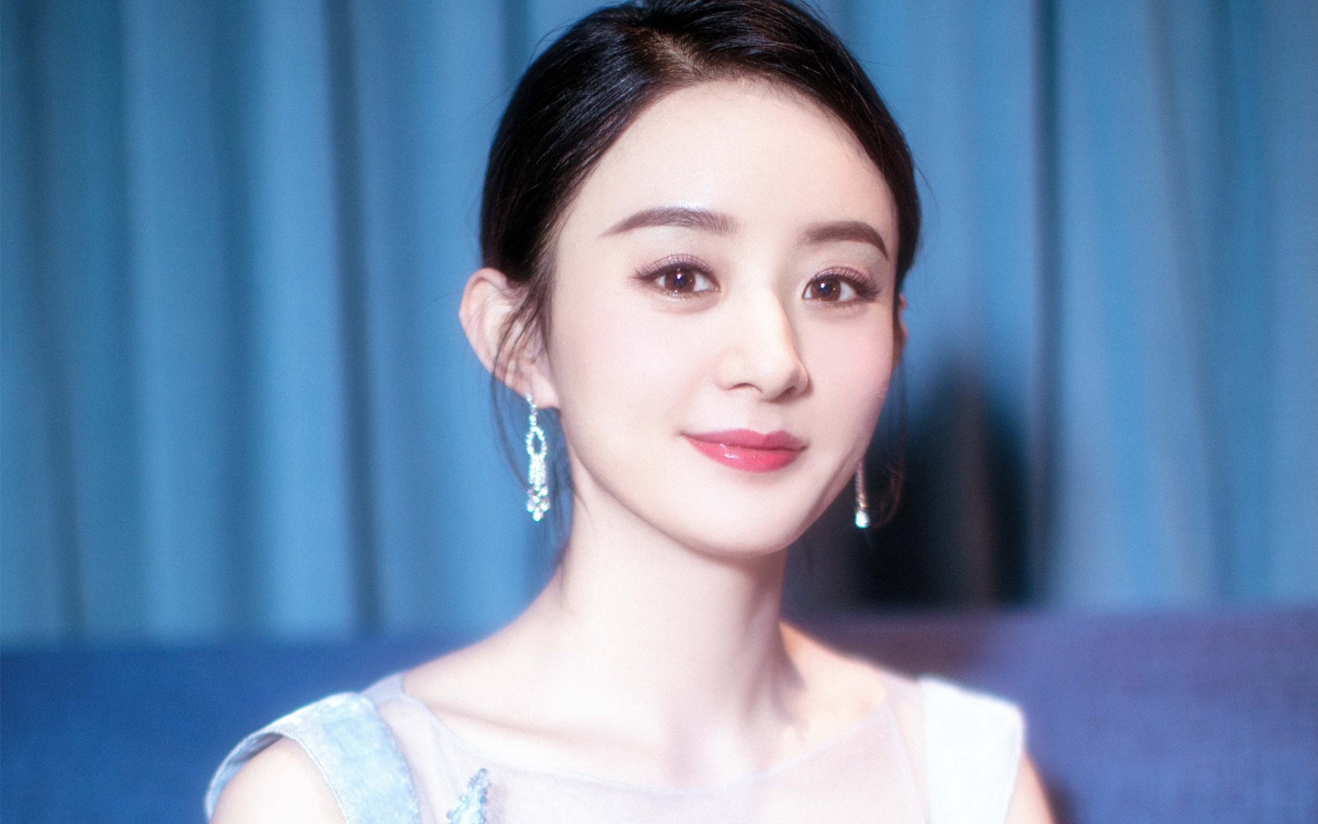 “未来中国足球新星大赛，全面开启青少年梦想之门”，未来的足球新星
